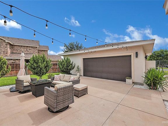4th image of 5237 Lost Creek Ln