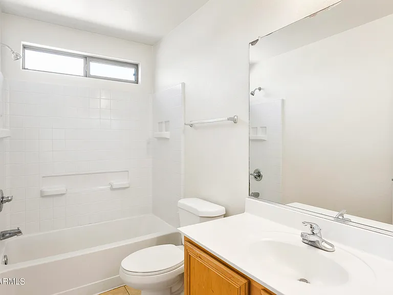 1042 W Desert Basin Dr — Photo 20
