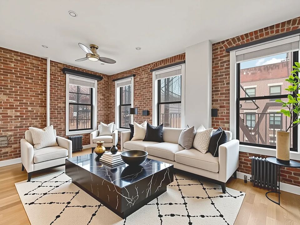 1st image of 40 Market St #5