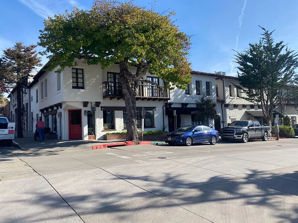 455 Ocean Ave