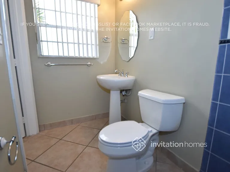 4511 SW 102nd Pl — Photo 10