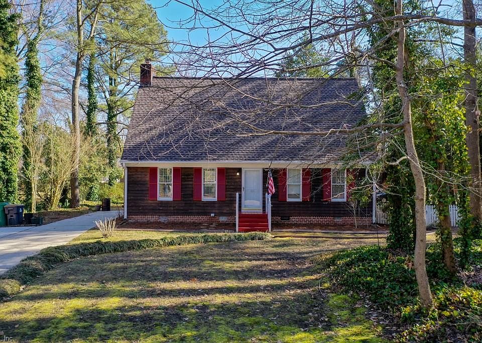 1st image of 203 Nina Ln
