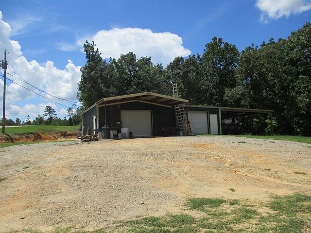 2nd image of Sweetwater Branch Rd