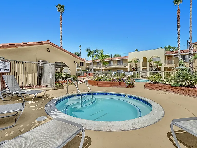 Capistrano Gardens — Photo 18
