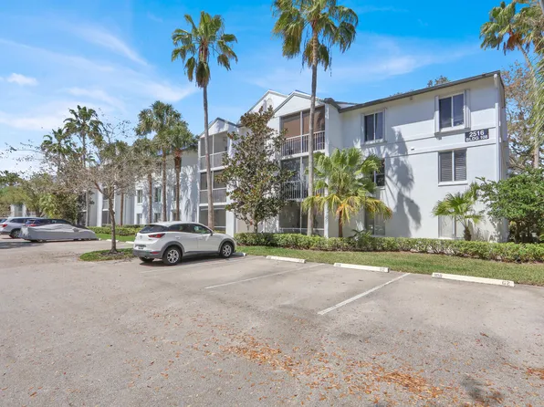 2516 SE Anchorage Cv #108-G-2, Pt Saint Lucie, FL 34952