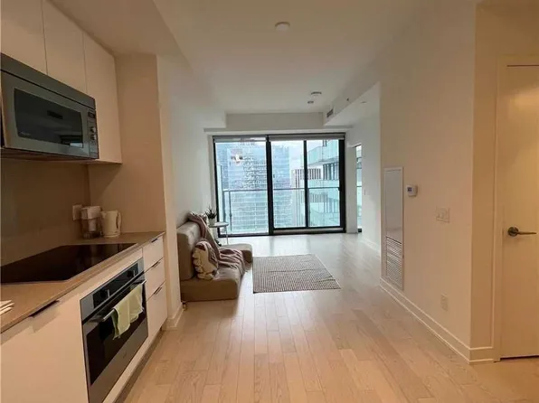 20 Lombard St #3607, Toronto, ON M5C 0A7