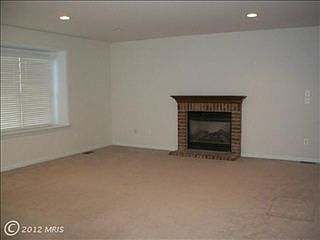 3rd image of 402 Teresa Marie Ct