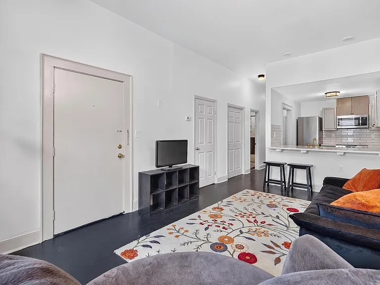 532 E Gaston St #534-A — Photo 7