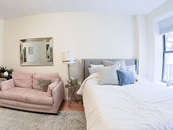 5th image of 152 E 84th St APT 4L