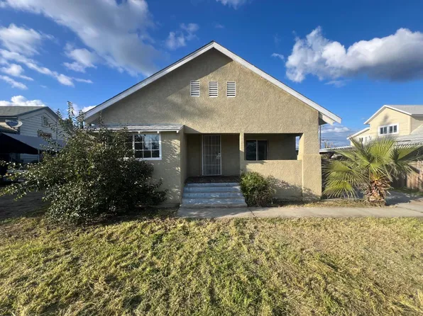 2224 Gaither St, Selma, CA 93662