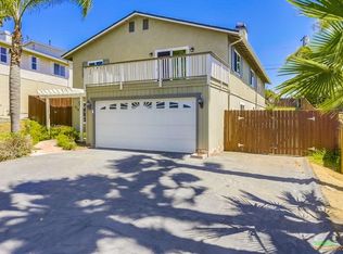 514 Pina Ln, Vista, CA 92083