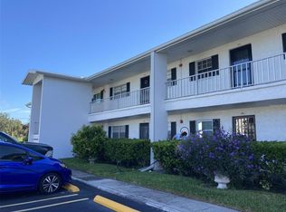 4703 1st Ct W APT 393, Bradenton, FL 34207
