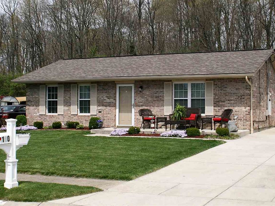 1st image of 180 Ashwood Dr