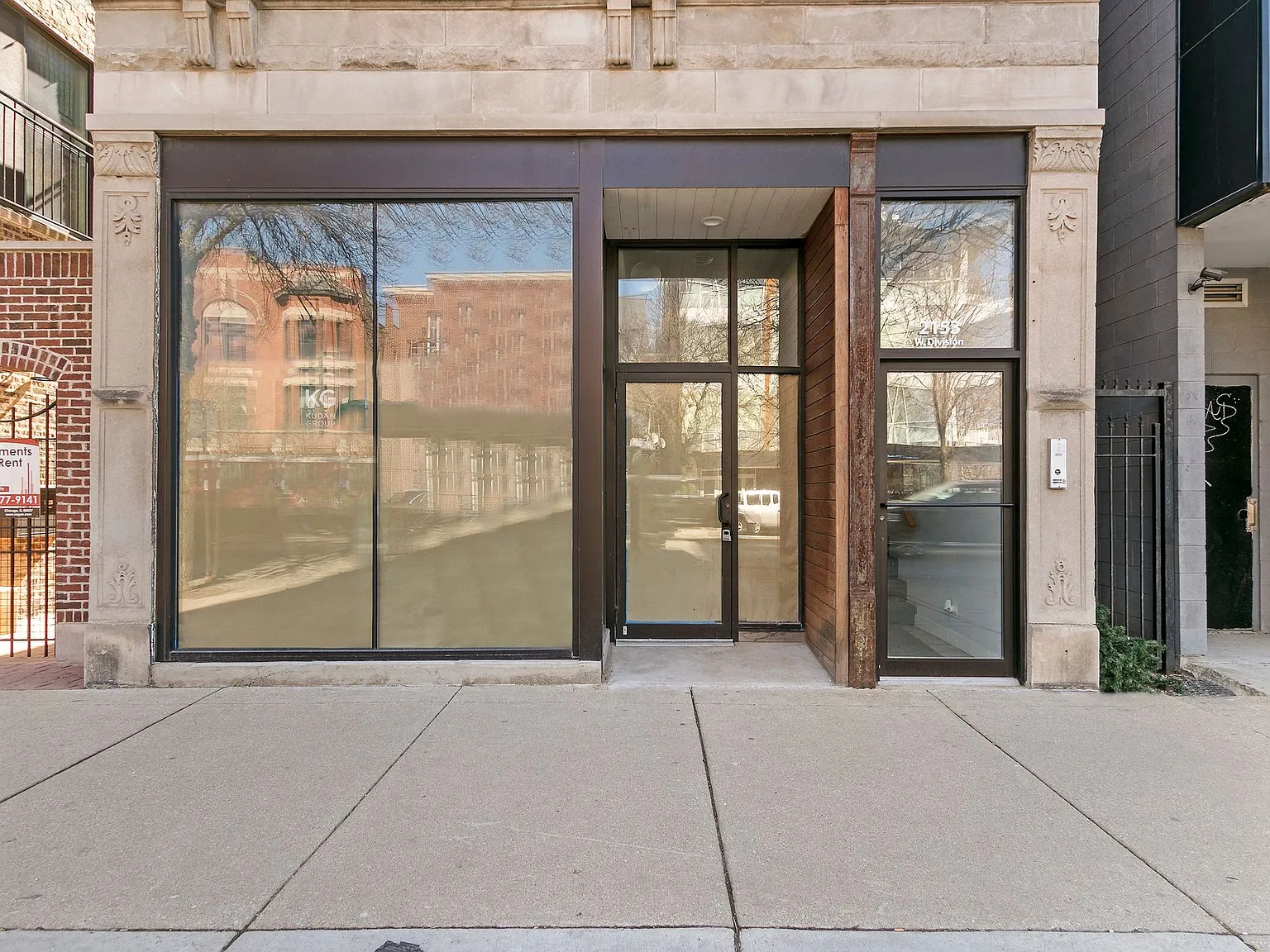 2151-2153 W. Division St. — Photo 4