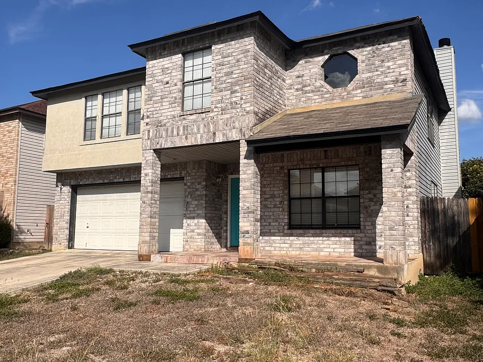 11218 Berkley Sq