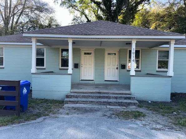 1914A Carlton St, North Charleston, SC