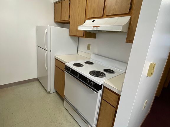 3rd image of 203 N Woodwind Dr #10970130