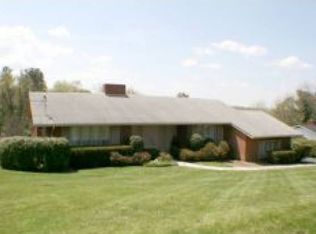 2129 Heatherly Rd, Kingsport, TN 37660