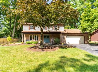 367 Cherry Hill Ln, Cortland, OH