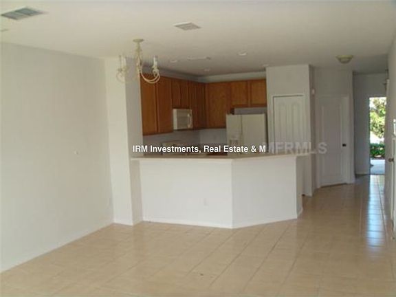 2nd image of 9390 Flowering Cottonwood Rd