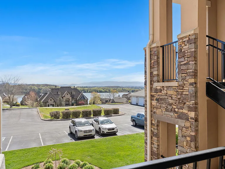555 Rarity Bay Pkwy #204 — Photo 41