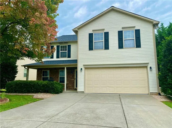 4556 Westhill Pl, Kernersville, NC 27284