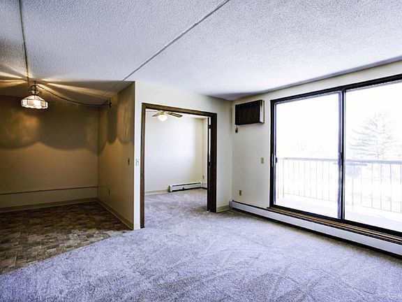 4th image of 2601 Kenzie Ter APT 106