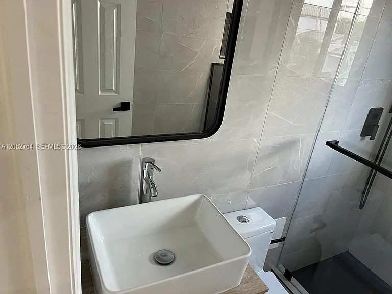 7128 Indian Creek Dr #8 — Photo 6