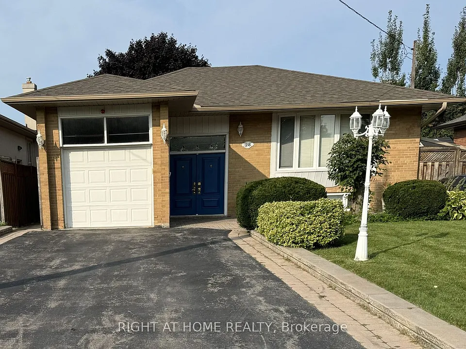 28 Gorman Park Rd #LOWER