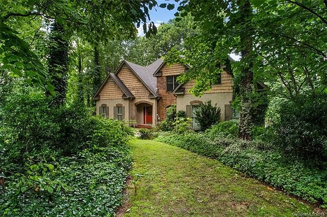 1st image of 601 Black Walnut Ct