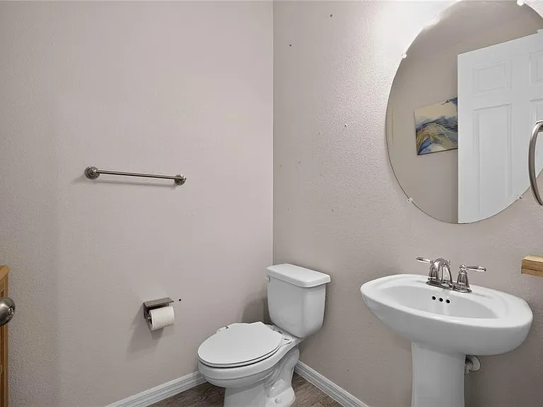 8016 Marbella Creek Ave — Photo 18