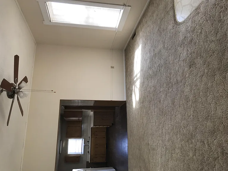 200 N Humbolt Ave — Photo 5