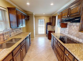 4633 Lemon Tree Ln, Garland, TX 75043