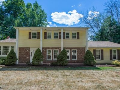 1 Pondview Rd, Morris Plains, NJ, 07950