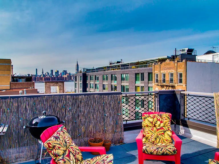 74 N 8th St #2 — Photo 14