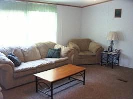 1st image of 144 Bear Claw Ln