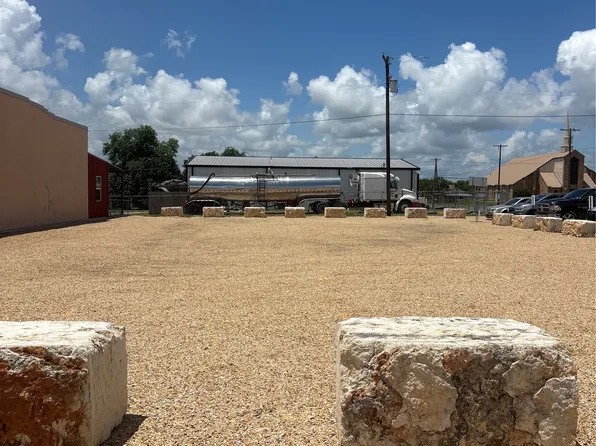 Highway 36, Rogers, TX 76569