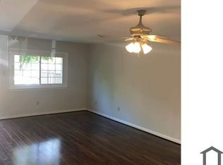 18 Wellspring Cir, Owings Mills, MD 21117