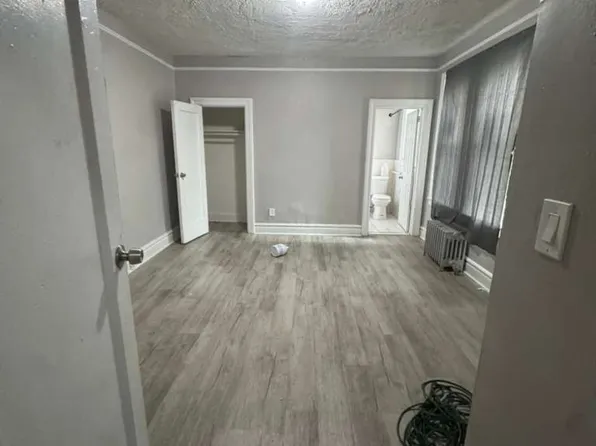 (undisclosed Address), East Orange, NJ 07018