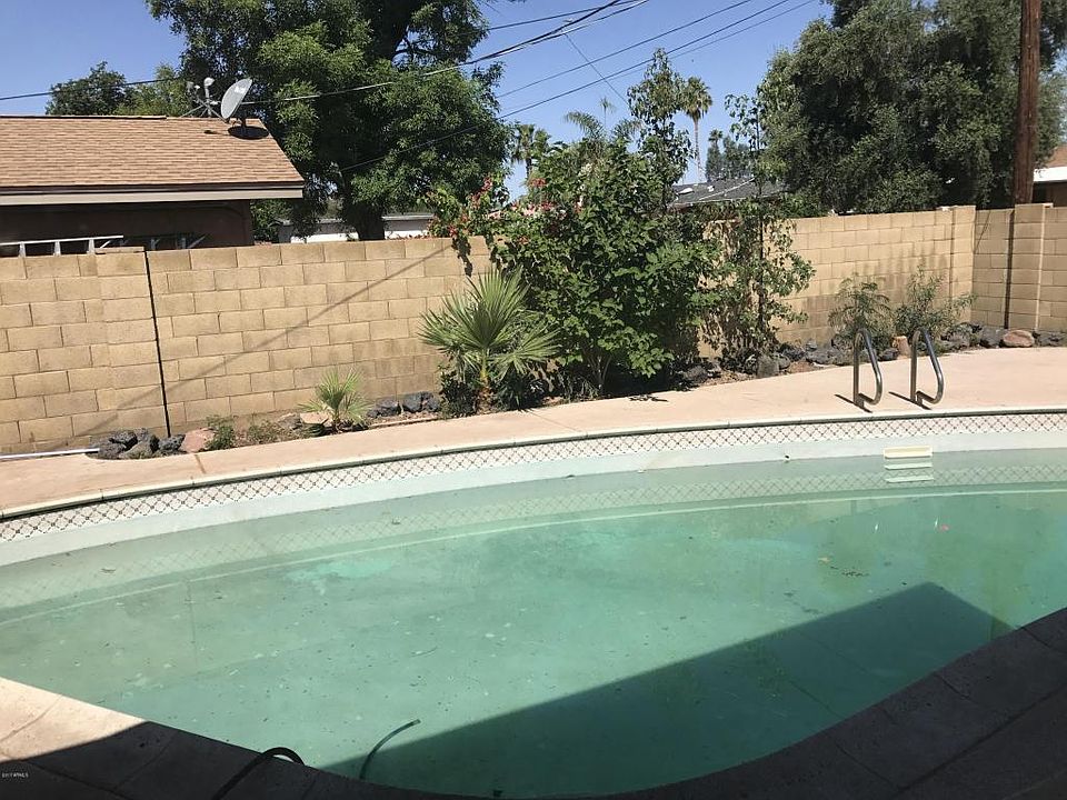 1st image of 3610 W Loma Ln