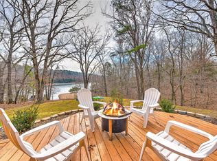 10571 Walnut Ln, Rogers, AR 72756