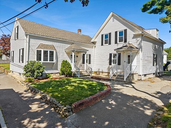 2nd image of 7 Maxwell St #7