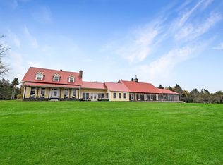 386 S Hill Rd, Colebrook, NH 03576