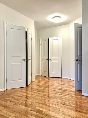 Rented by Zjama Realty Corp | media 5