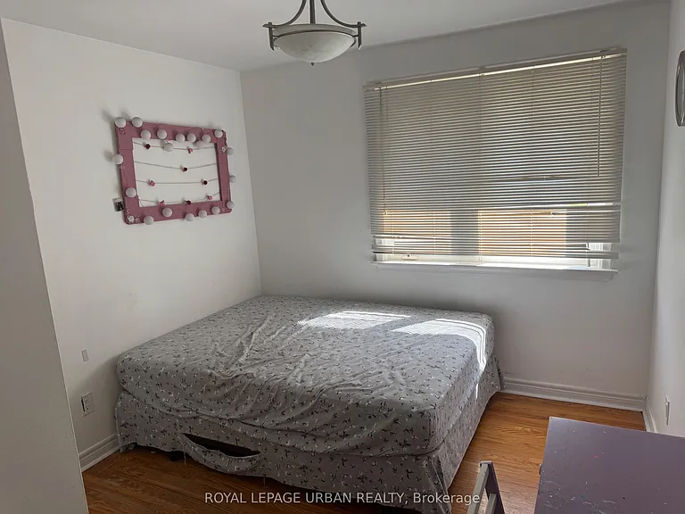 126 Marilake Dr — Photo 10