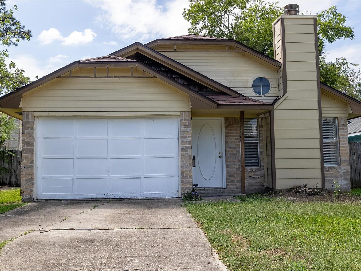 3 bed, 2.0 bath, 1124 sqft, $1,495 — Photo 1