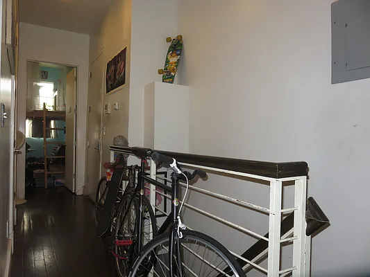 Rented by Rennit Inc. | media 37