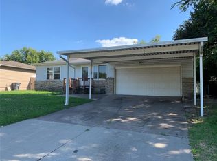 10544 E 4th Pl, Tulsa, OK 74128