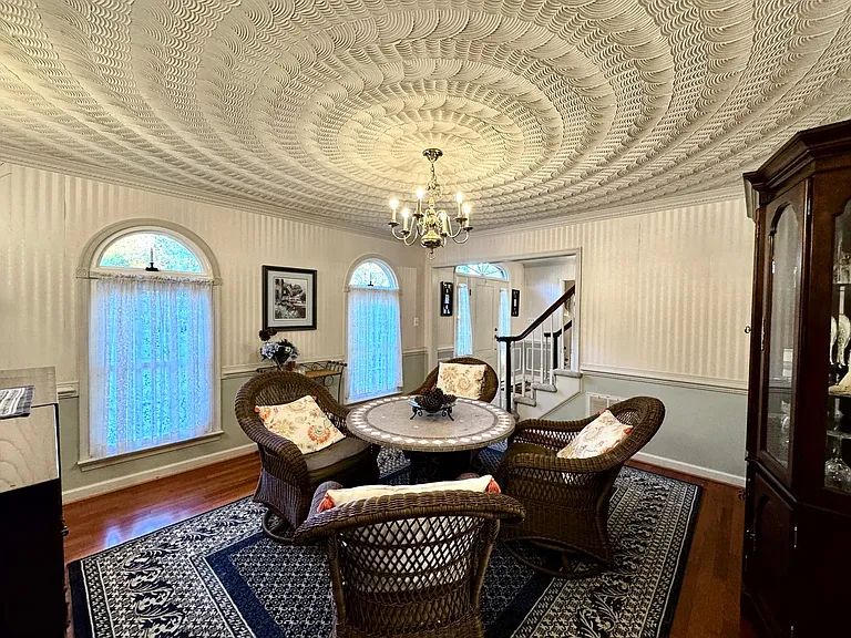930 Forest Lakes Dr — Photo 11