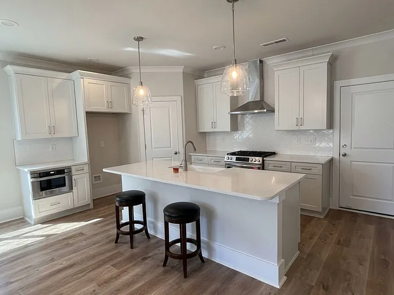 4638 Dogwood Pl — Photo 5